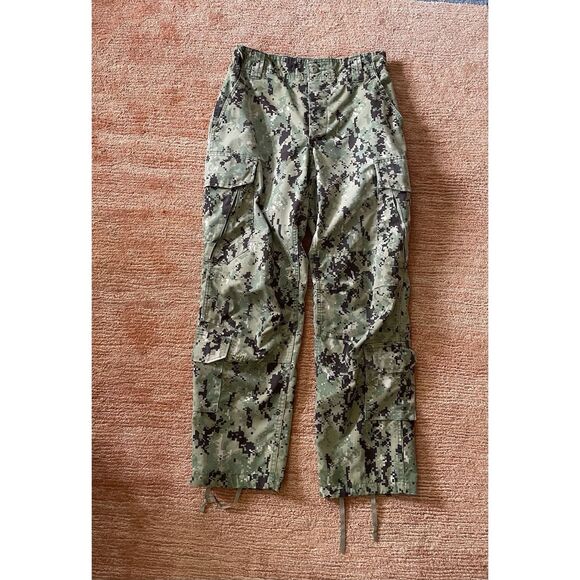 US Navy NWU Type III Camo Pants Military Cargo Ripstop Small Short - Picture 1 of 10